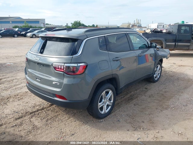 3C4NJDBN7RT596243 Jeep Compass Latitude 4x4