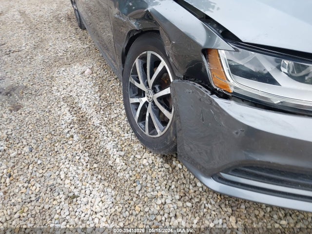 3VWB67AJXHM204883 Volkswagen Jetta 1.4t Se