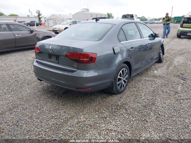 3VWB67AJXHM204883 Volkswagen Jetta 1.4t Se