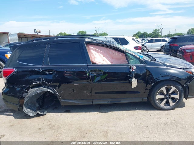 Subaru Forester 2.5i Limited 2017 JF2SJAJCXHH422909 Image 13