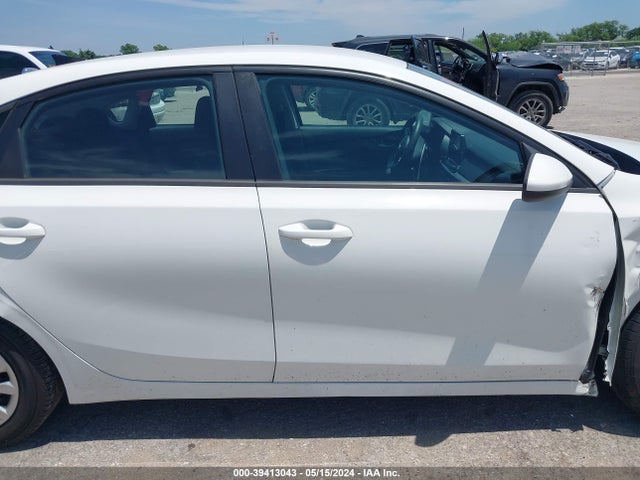 Продажа на аукционе авто 2020 Kia Forte Fe, vin: 3KPF24AD0LE171663, номер лота: 39413043