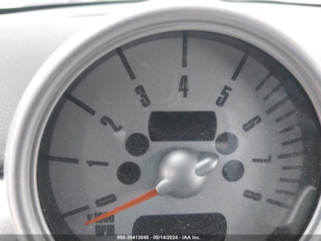 2006 MINI COOPER S WMWRE33586TJ34342 Photo 6