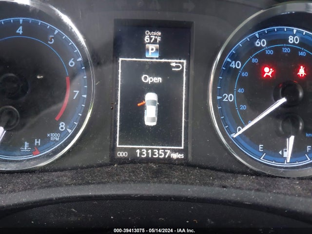 Toyota COROLLA SE 2017 5YFBURHE6HP647098 Image 15
