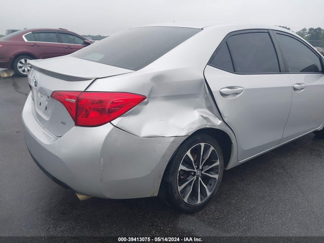 Toyota COROLLA SE 2017 5YFBURHE6HP647098 Image 6