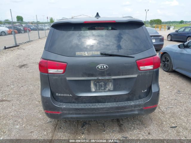 KNDMB5C11J6390263 KIA SEDONA LX