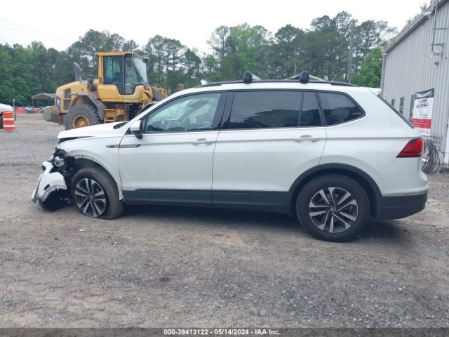 3VVRB7AX6RM015796 Volkswagen Tiguan 2.0t S