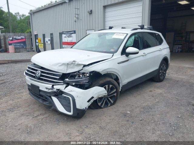 3VVRB7AX6RM015796 Volkswagen Tiguan 2.0t S