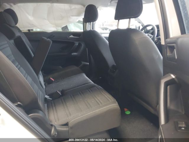3VVRB7AX6RM015796 Volkswagen Tiguan 2.0t S