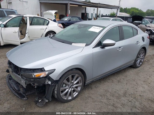 Mazda Mazda3 Preferred Package 2020 3MZBPADL8LM129164 Image 2