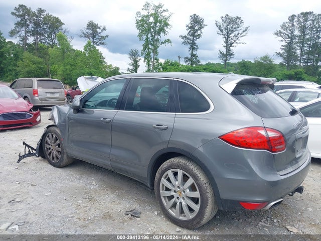 Porsche Cayenne Diesel Platinum Edition 2014 WP1AF2A25ELA44997 Image 14