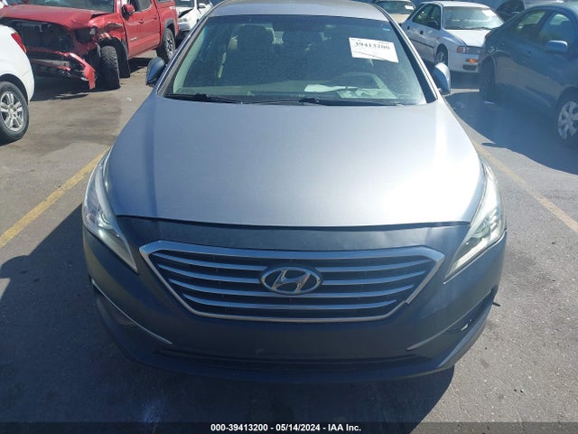 Hyundai SONATA SE 2016 5NPE24AF8GH345901 Image 6