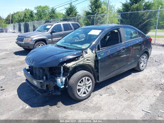 Chevrolet Sonic Ls Auto 2018 1G1JB5SH0J4113870 Image 2