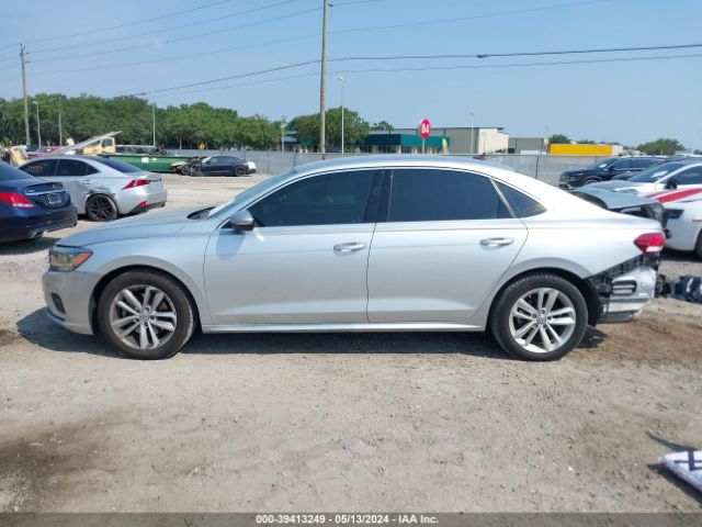 1VWSA7A36LC020681 Volkswagen Passat 2.0t Se