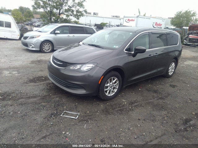 Chrysler Pacifica Lx 2019 2C4RC1CG7KR526535 Image 2