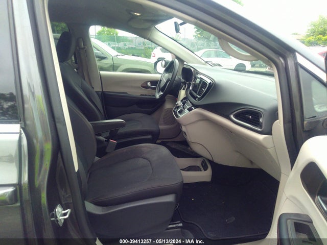 Chrysler Pacifica Lx 2019 2C4RC1CG7KR526535 Image 5