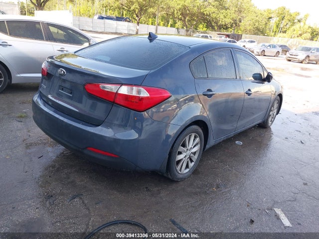 KIA FORTE LX 2015 KNAFX4A64F5399682 Image 4