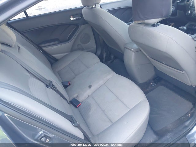 KIA FORTE LX 2015 KNAFX4A64F5399682 Image 8
