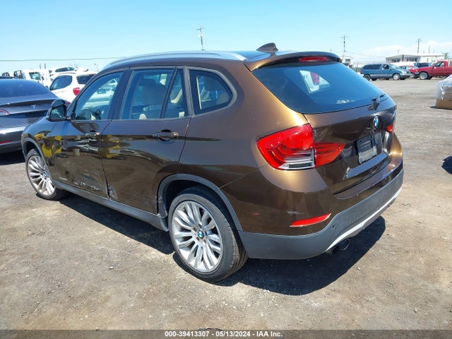 BMW X1 Sdrive28i 2014 WBAVM1C50EVW50803 Image 3