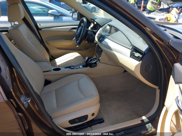 BMW X1 Sdrive28i 2014 WBAVM1C50EVW50803 Image 5