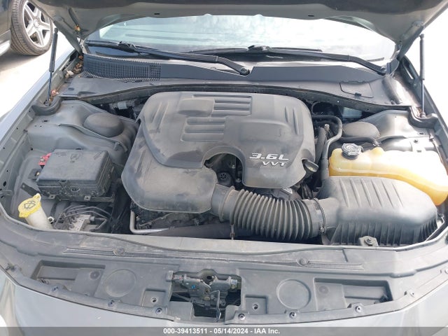 Chrysler 300 Limited 2018 2C3CCAEG3JH145907 Image 10