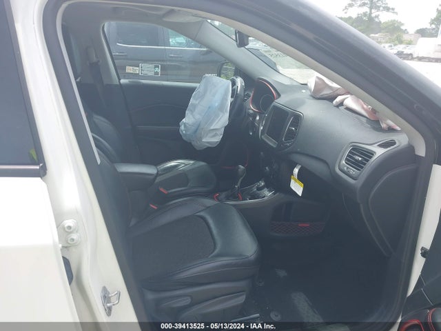 Jeep Compass Trailhawk 4x4 2019 3C4NJDDB7KT713666 Image 5