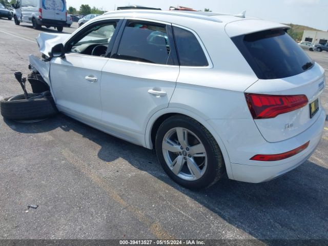 WA1ANAFY4K2069011 Audi Q5 45 Premium