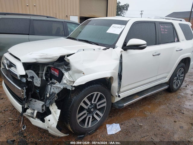 Toyota 4runner Limited 2021 JTEKU5JR9M5854111 Image 2