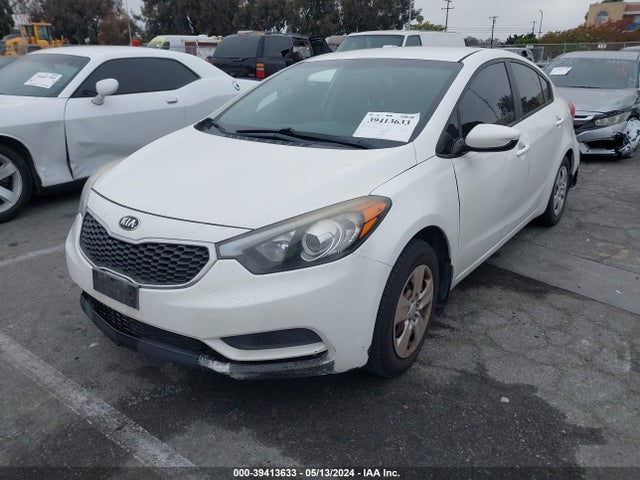 KIA FORTE LX 2014 KNAFK4A63E5073790 Image 2