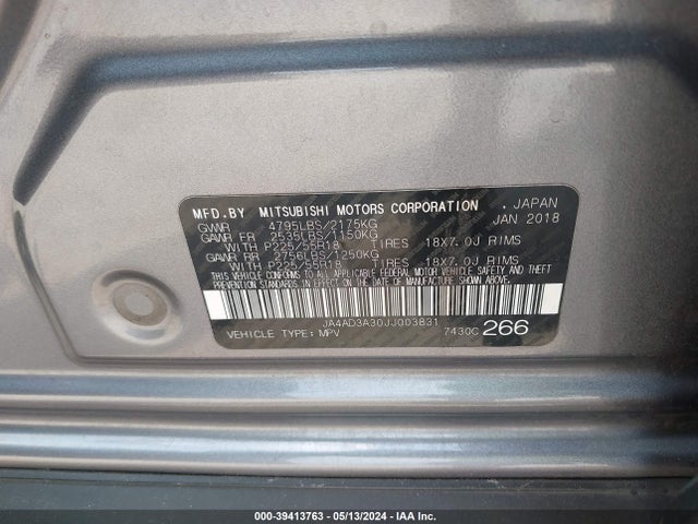 JA4AD3A30JJ003831 Mitsubishi Outlander Se