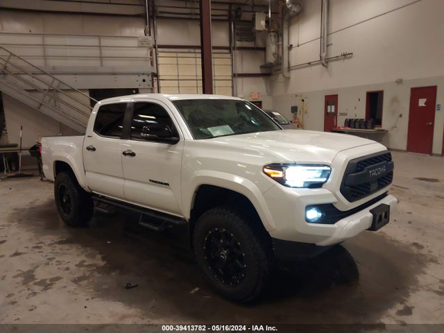 Toyota Tacoma Limited 2023 3TYGZ5AN5PT113742 главное изображение