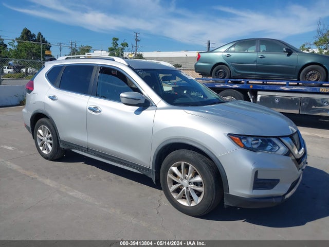 Nissan ROGUE SV 2017 JN8AT2MTXHW399153 Image 1