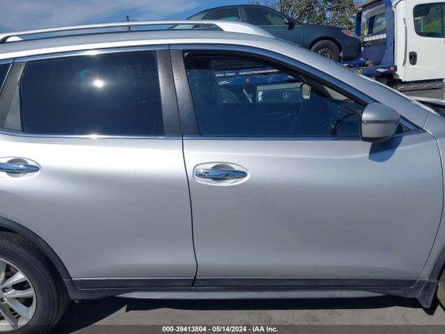 Nissan ROGUE SV 2017 JN8AT2MTXHW399153 Image 12