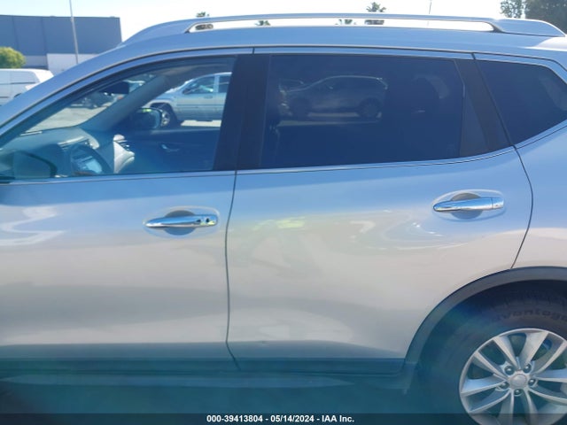 Nissan ROGUE SV 2017 JN8AT2MTXHW399153 Image 13