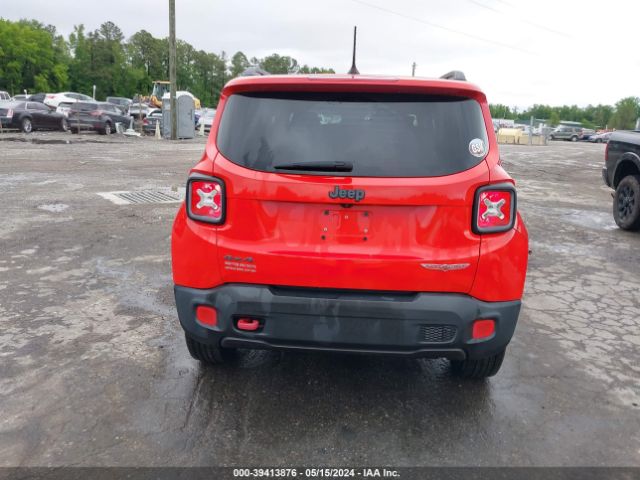 ZACCJBCT0FPB62891 Jeep Renegade Trailhawk