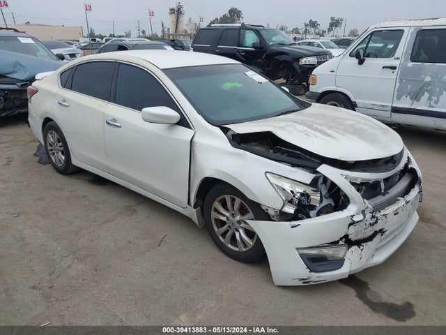 2015 1N4AL3AP9FC116299 главное изображение
