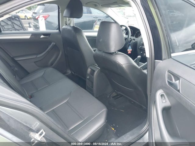 3VWDB7AJ9HM380358 Volkswagen Jetta 1.4t Se