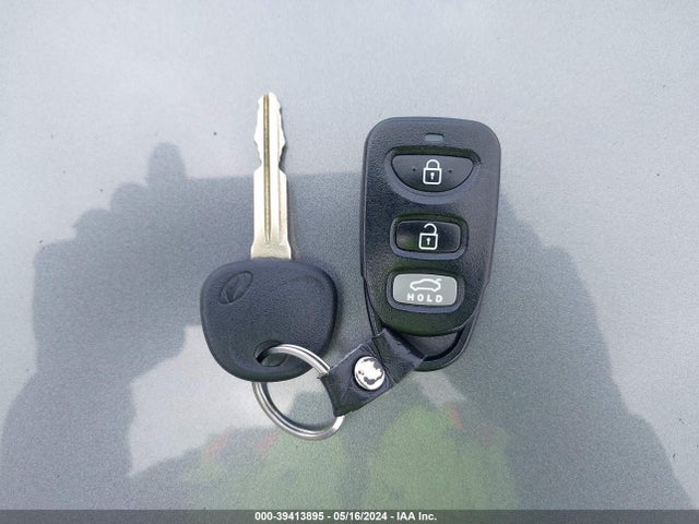 Hyundai ELANTRA SE 2020 5NPD74LF5LH532551 Image 11