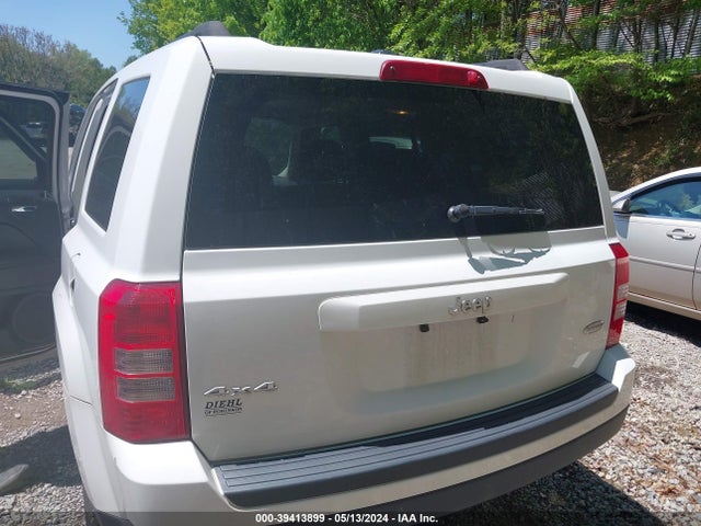 Jeep Patriot Latitude 2015 1C4NJRFB2FD395249 Image 13
