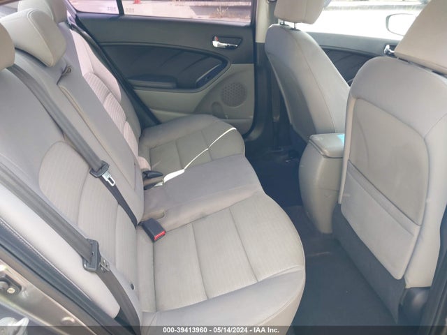 KIA FORTE LX 2016 KNAFX4A68G5497924 Image 8