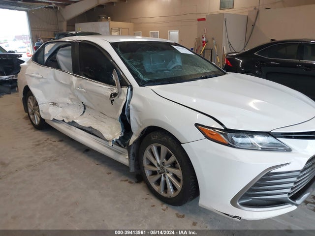 Toyota CAMRY LE 2023 4T1C11AK0PU787806 Image 13