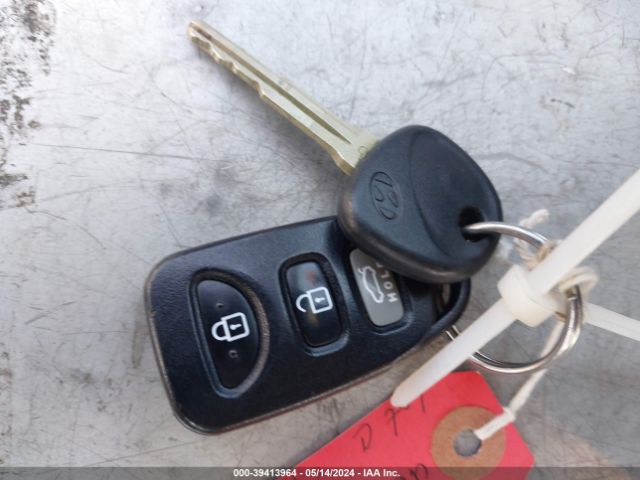 5NPDH4AE2GH734681 Hyundai ELANTRA SE