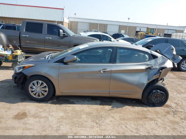 5NPDH4AE2GH734681 Hyundai ELANTRA SE