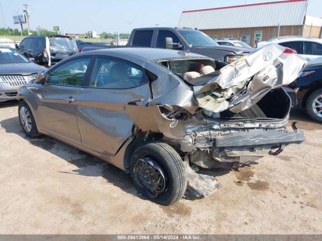 5NPDH4AE2GH734681 Hyundai ELANTRA SE