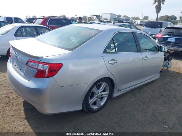 Toyota CAMRY SE 2014 4T1BF1FK0EU766389 Image 4
