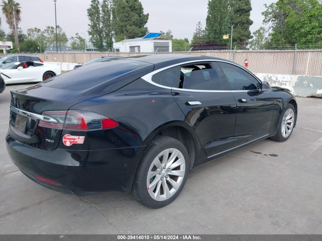 Tesla MODEL S 2018 5YJSA1E23JF248171 Image 4