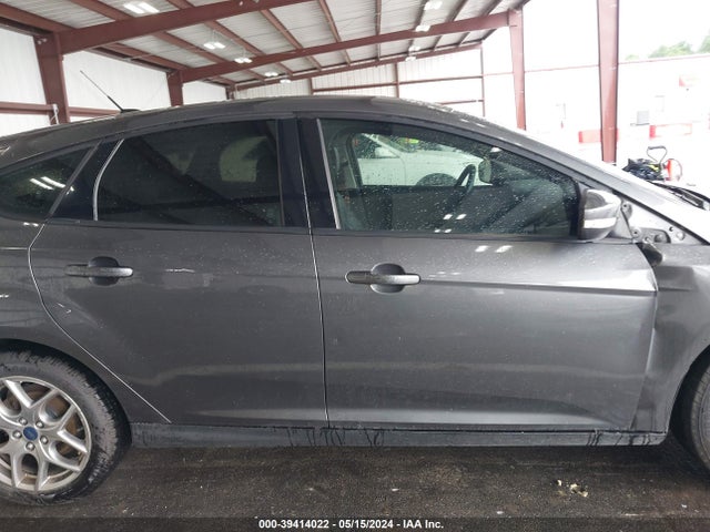 Ford FOCUS SE 2015 1FADP3K20FL210205 Image 14