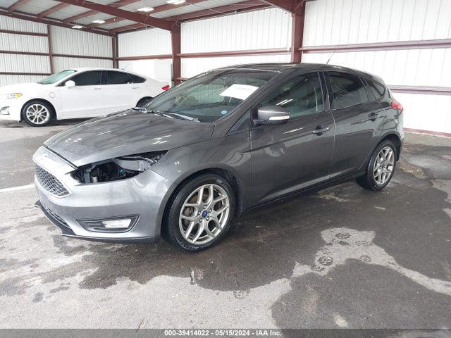 Ford FOCUS SE 2015 1FADP3K20FL210205 Image 2
