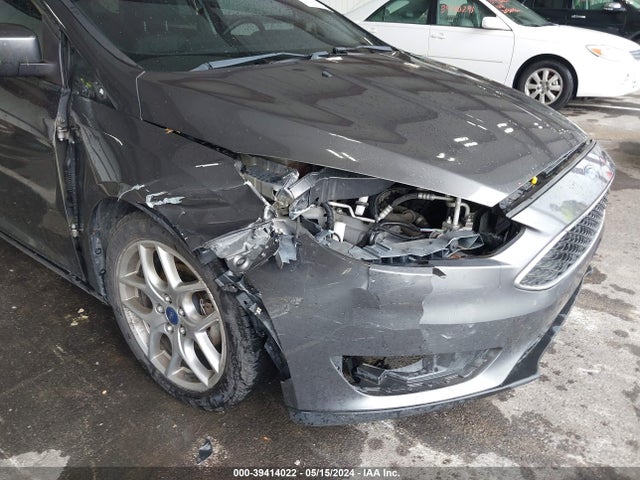 Ford FOCUS SE 2015 1FADP3K20FL210205 Image 6
