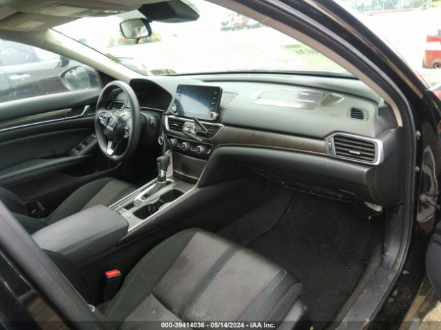 1HGCV1F48KA026665 Honda ACCORD EX