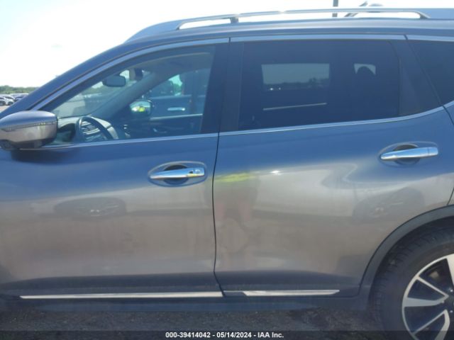 JN8AT2MV0JW354861 Nissan Rogue Sl